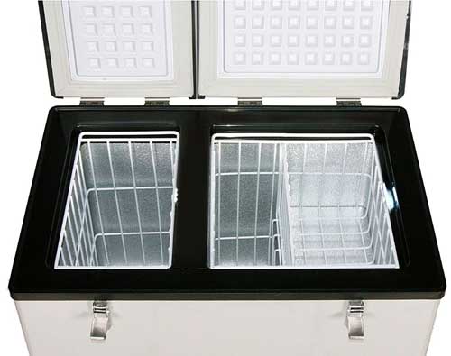 Interior Dual Zone Compartments of the Whynter Fridge Freezer